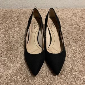 FINAL PRICE Women’s 8.5 Black Pumps